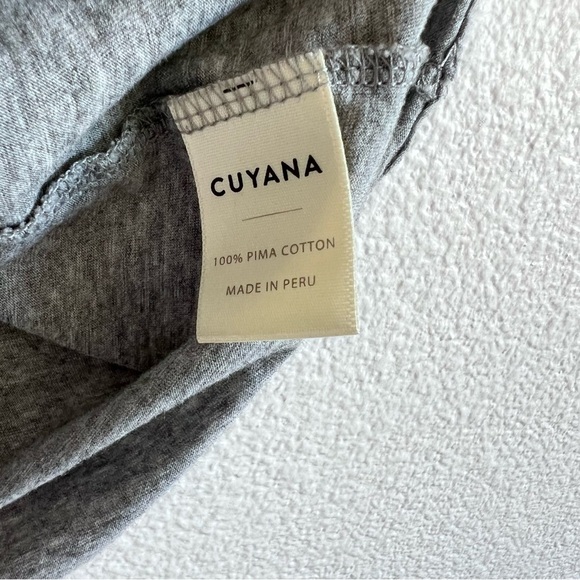 Cuyana Women’s Pima Cotton Scoop Neck Short Sleeve Tee - Picture 5 of 11